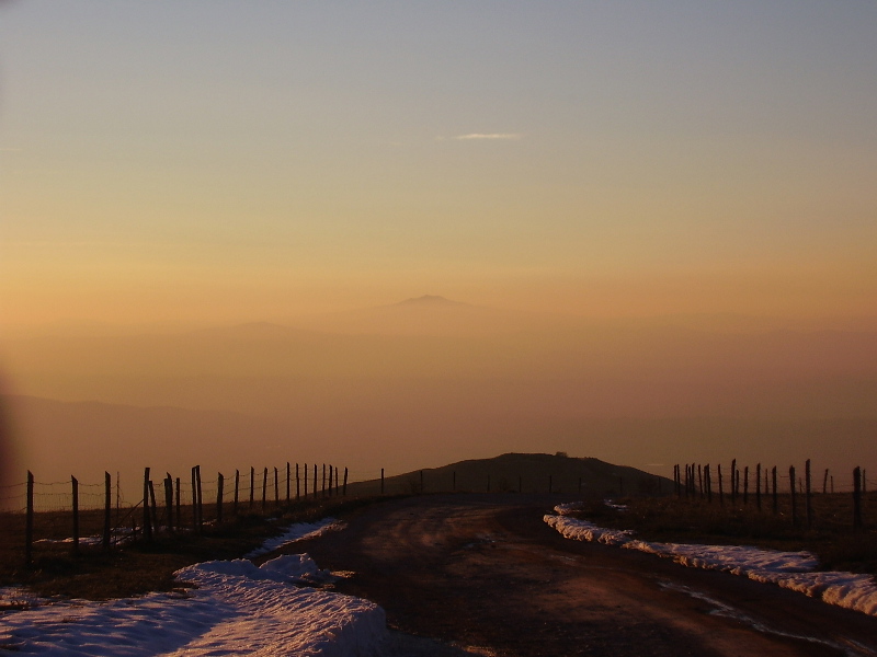 Panorama dal Monte Subasio in inverno